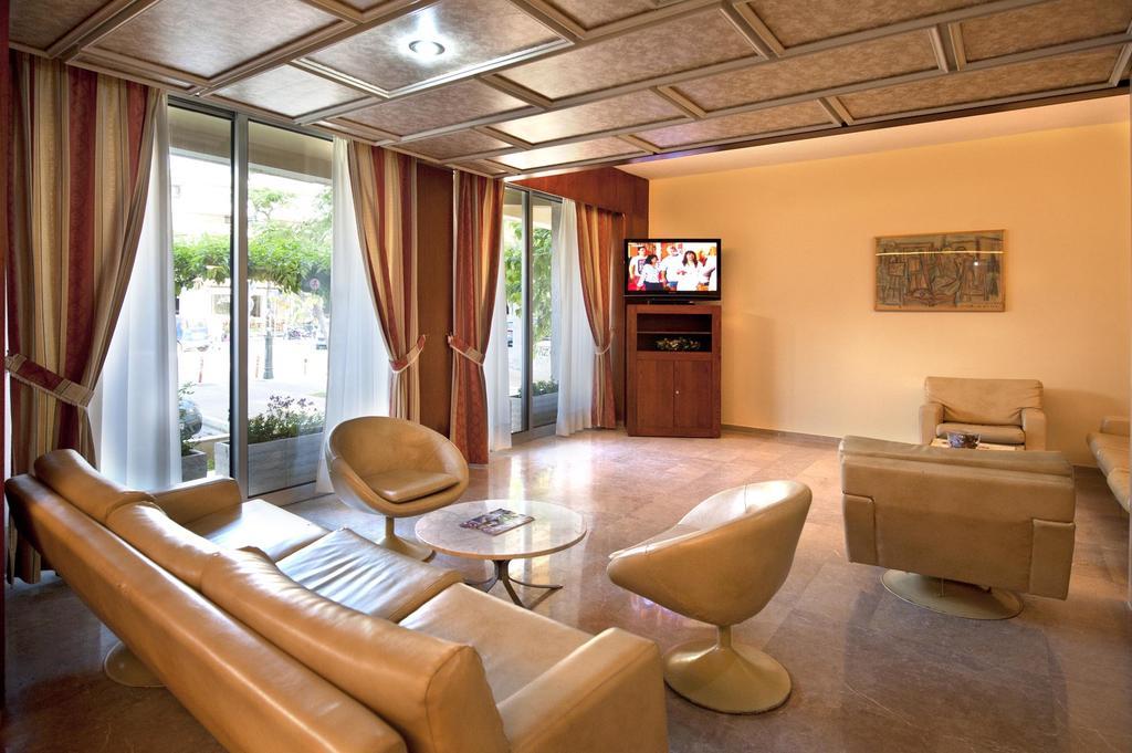 Paolo Hotel Loutráki Esterno foto